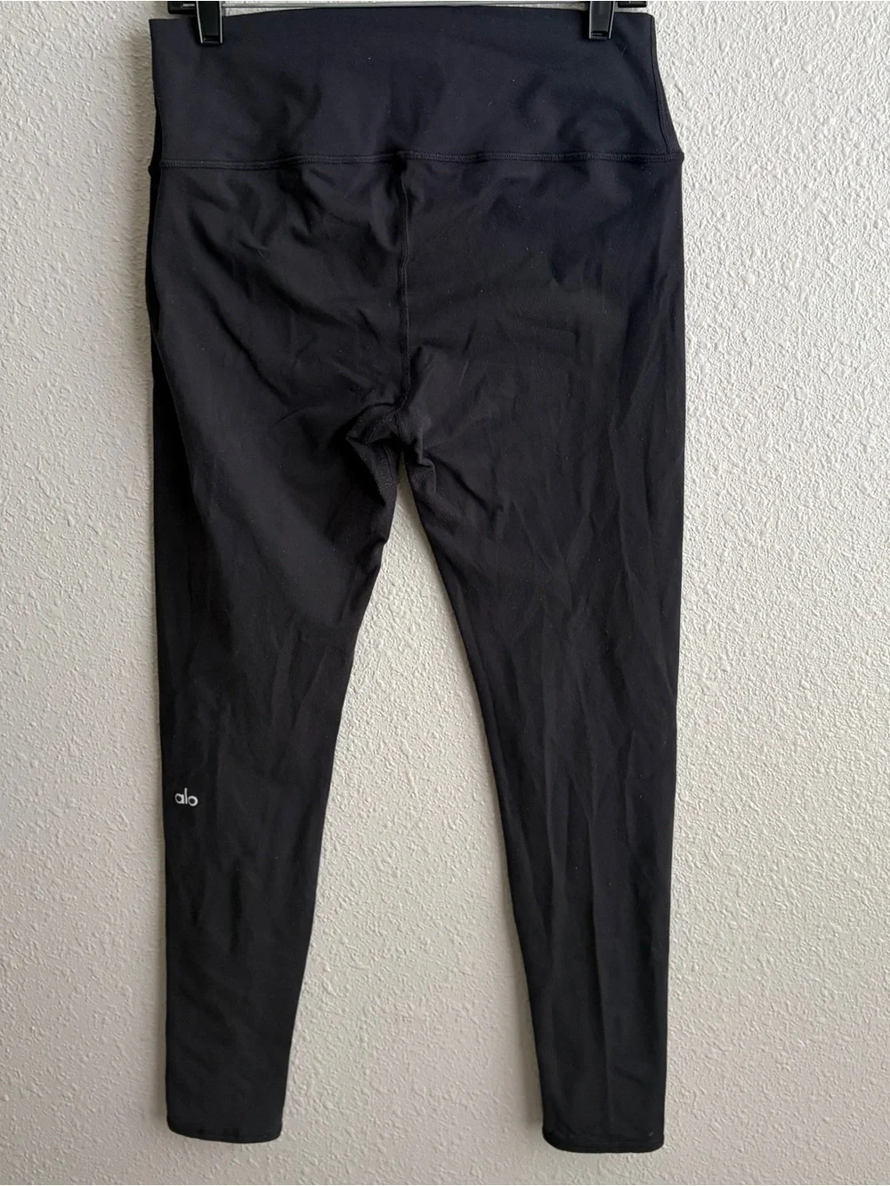 Alo Yoga Black High Waist 28” Leggings XL